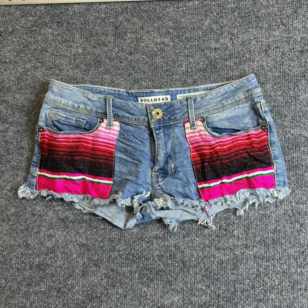 Bullhead Denim Shorts Womens Size 3 Blue Serape Pocket Frayed Raw Hem Boho